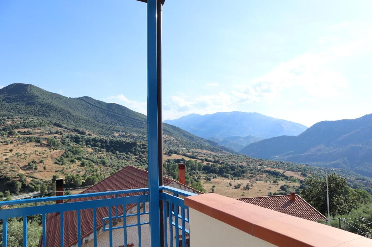 Willa Casa Borgo Borrello San Mauro Castelverde Zewnętrze zdjęcie